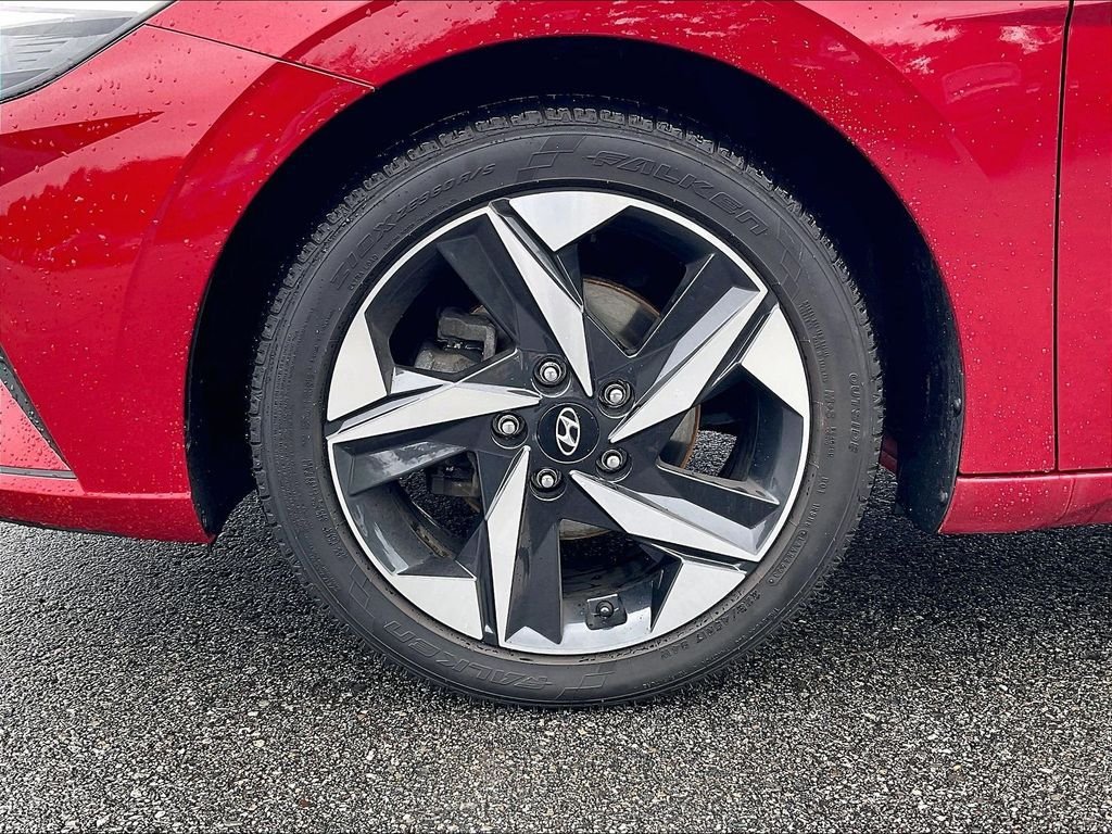 Used 2023 Hyundai Elantra SEL w/ Convenience Package FWD image 7