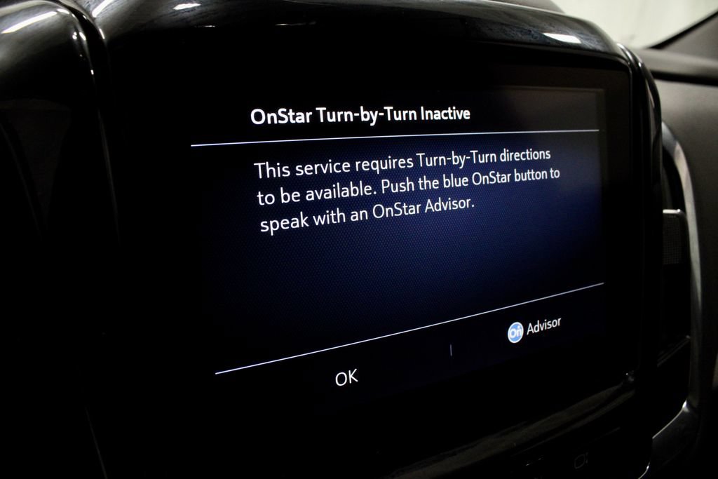 Used 2023 Chevrolet Traverse LT FWD image 4
