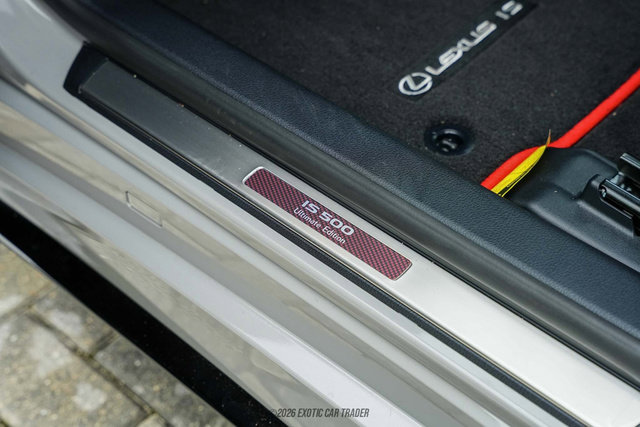 Used 2025 Lexus IS 500 w/ F-Sport Performance RWD image 23