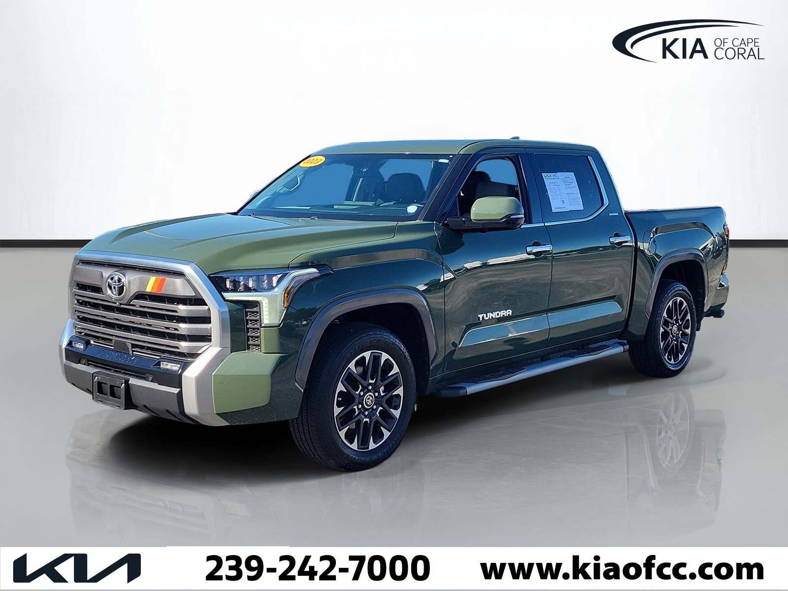 Used 2023 Toyota Tundra Limited RWD image 3