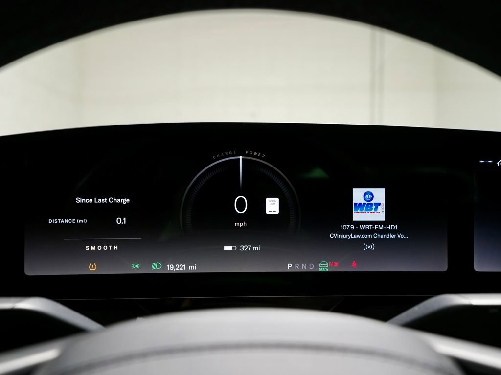 Used 2022 Lucid Air Grand Touring image 16