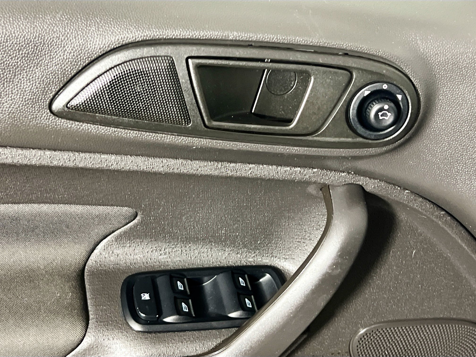 Used 2019 Ford Fiesta ST-Line FWD image 16