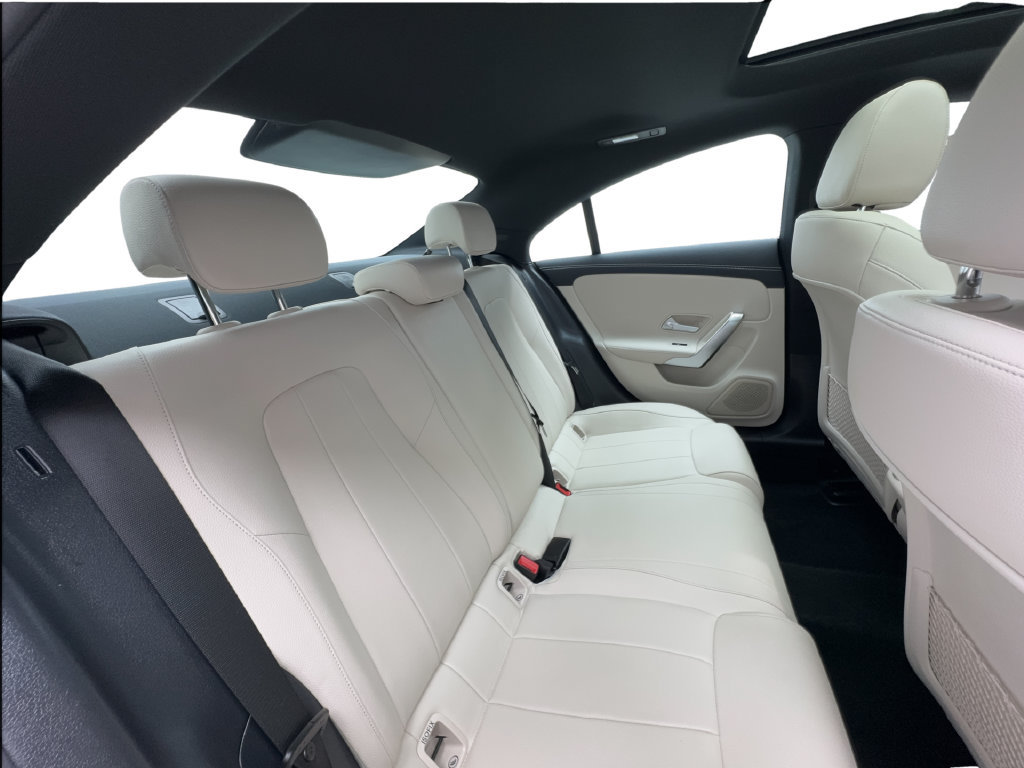 Used 2025 Mercedes-Benz CLA 250 image 33