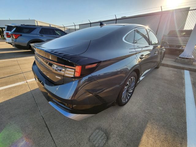 Used 2024 Hyundai Sonata SEL FWD image 4