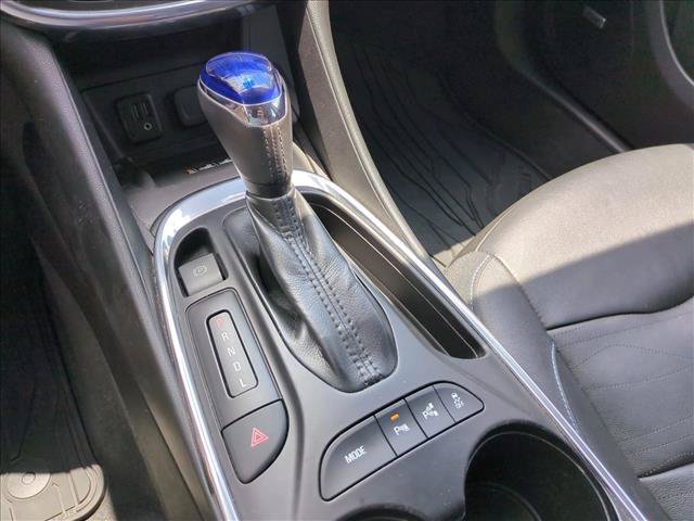 Used 2019 Chevrolet Volt Premier w/ Driver Confidence II Package FWD image 12