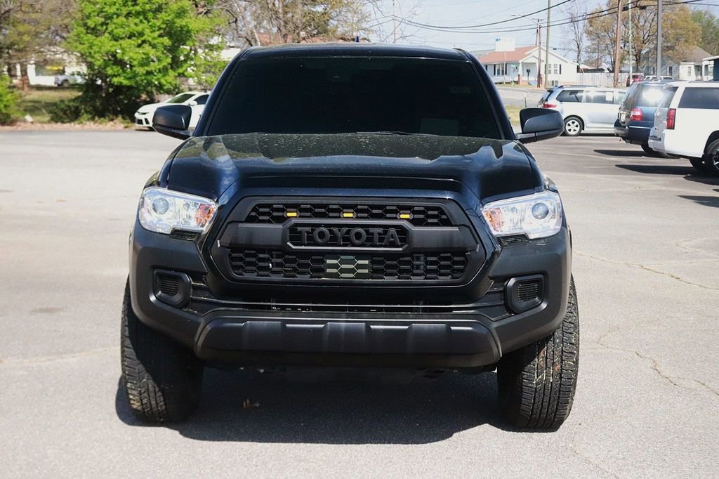 Used 2022 Toyota Tacoma SR image 2