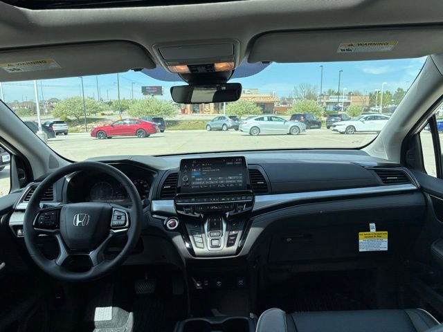 Certified 2026 Honda Odyssey Touring image 26
