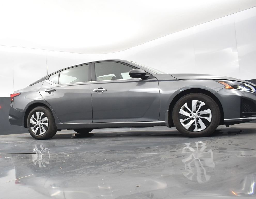 New 2025 Nissan Altima 2.5 S image 34