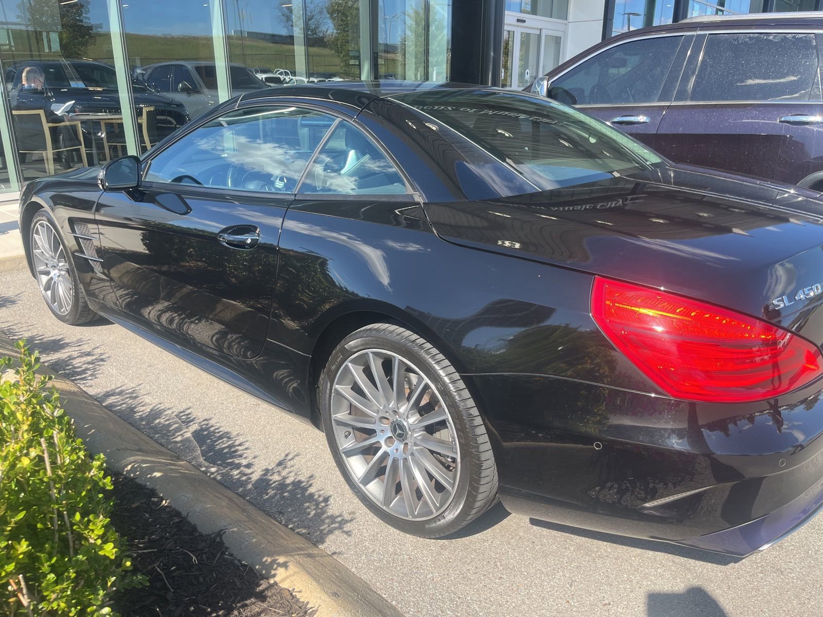 Used 2018 Mercedes-Benz SL 450 image 4