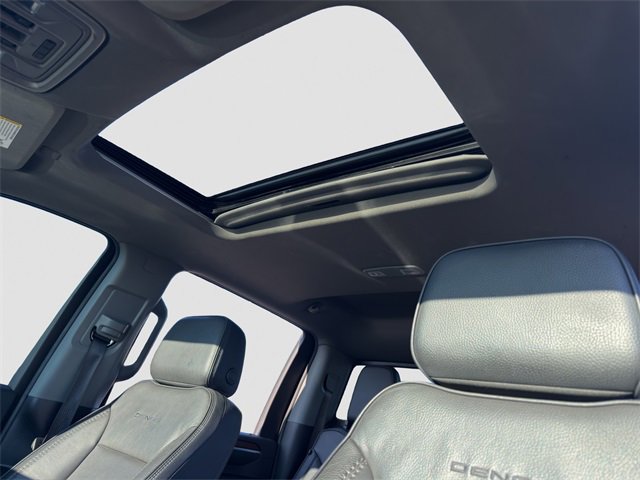 Used 2024 GMC Sierra 2500 Denali w/ Denali Reserve Package image 36