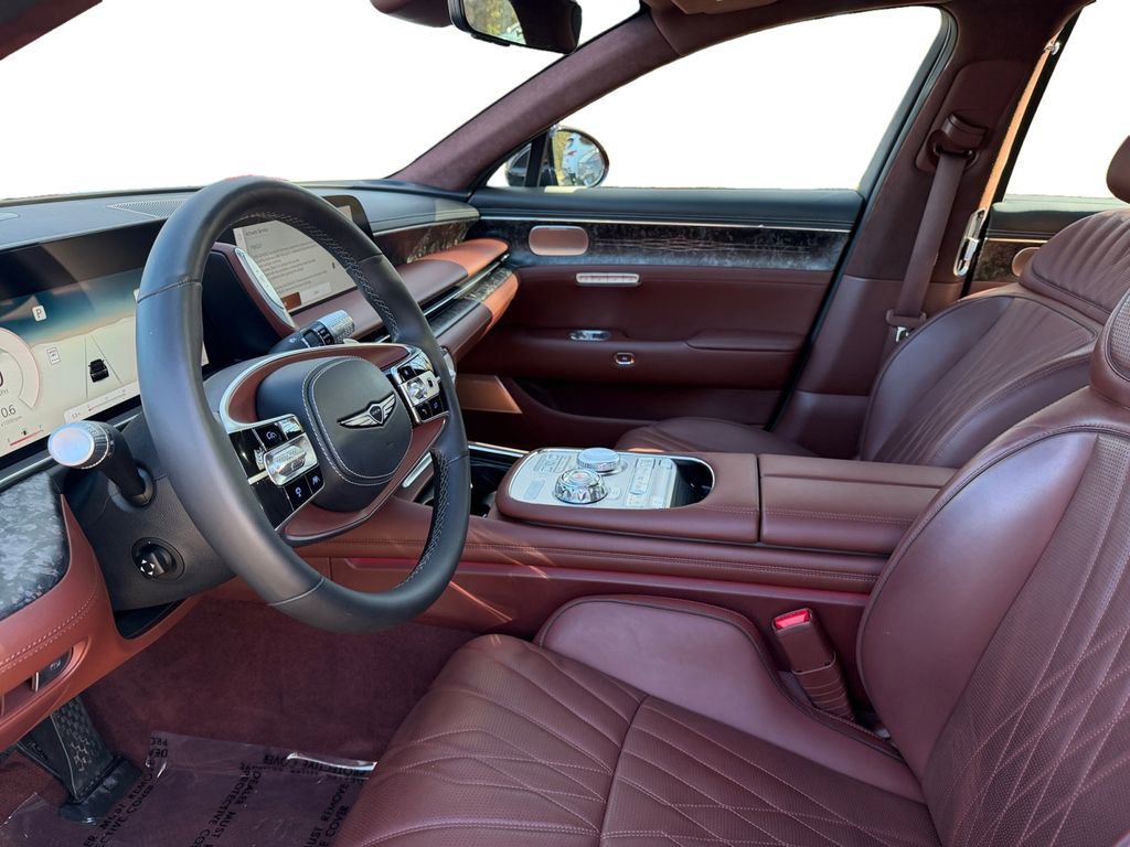 Used 2024 Genesis G90 3.5T image 9