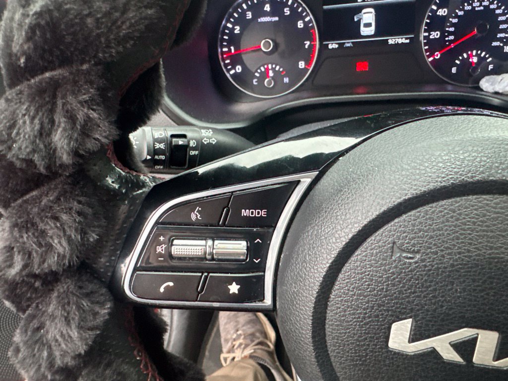 Used 2022 Kia Forte GT FWD image 13