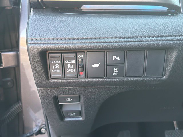 Certified 2026 Honda Odyssey Touring image 33