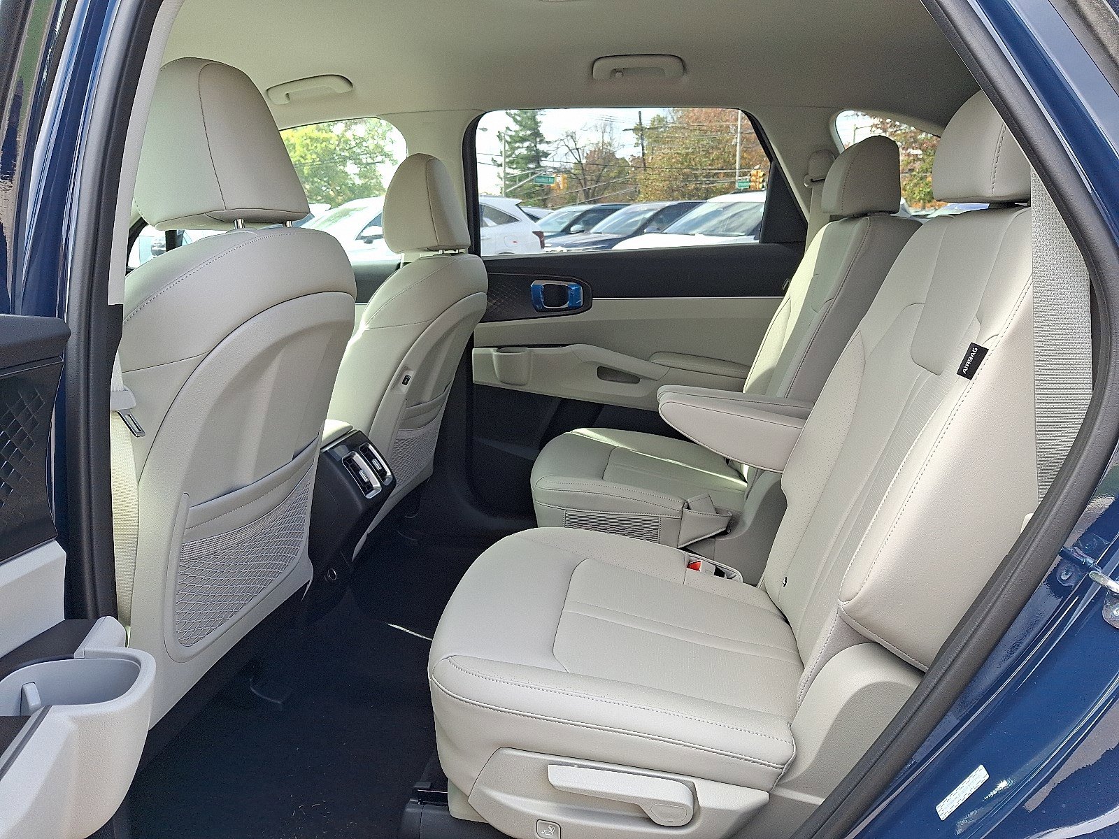 New 2025 Kia Sorento EX image 8