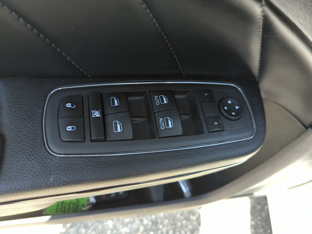 Used 2022 Dodge Charger Scat Pack w/ Daytona Edition Group RWD image 30