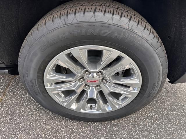 New 2026 GMC Yukon XL Denali w/ Sun & Power Step Package image 15