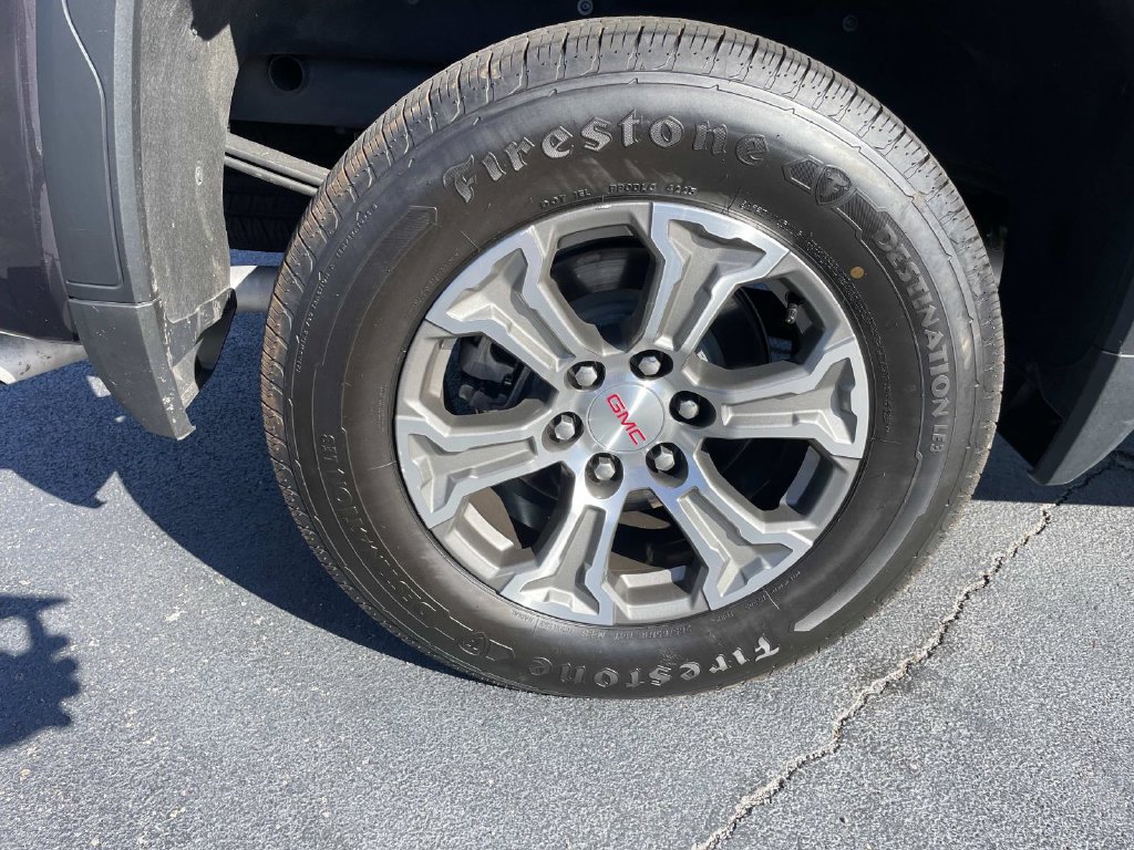 Used 2025 GMC Sierra 1500 SLT RWD image 21