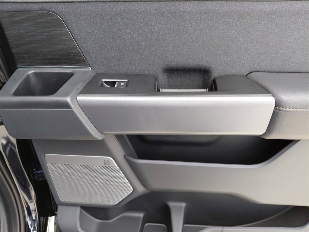 New 2025 Ford F150 Lariat w/ Equipment Group 501A Mid image 21