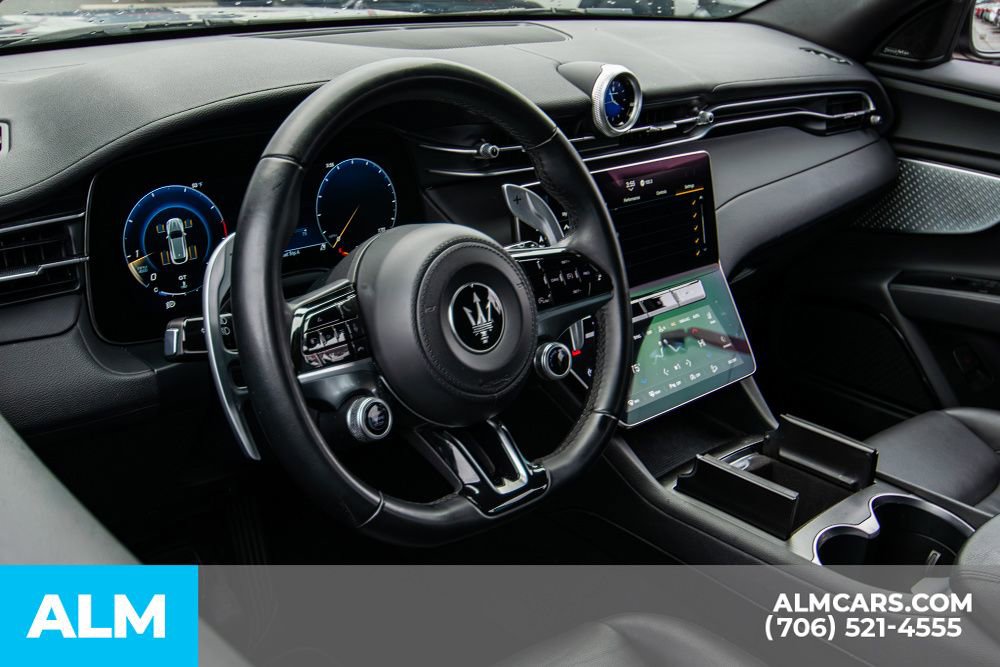 Used 2023 Maserati Grecale GT image 14