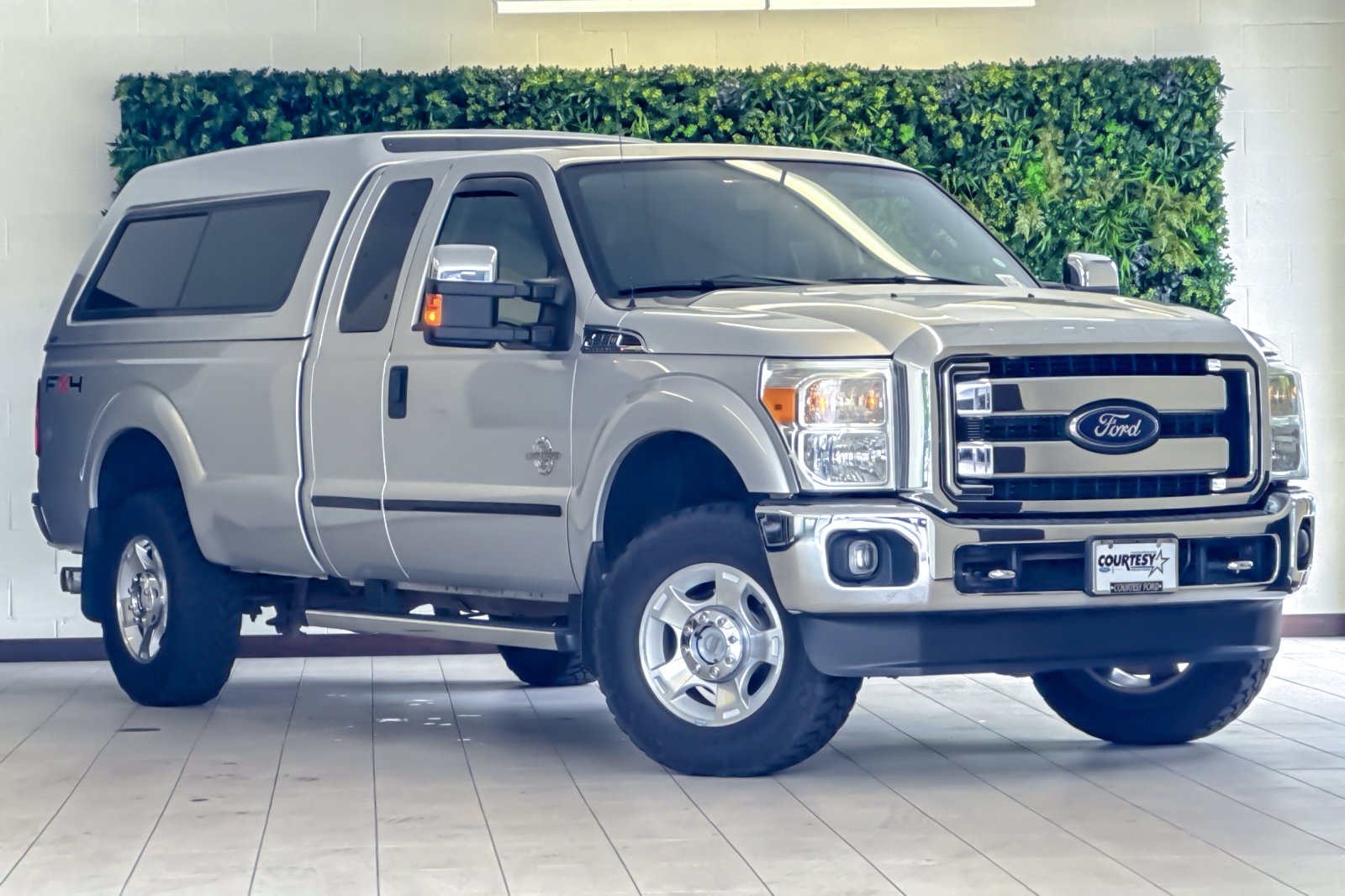 Used 2011 Ford F250 XLT w/ XLT Premium Pkg AWD/4WD image 1