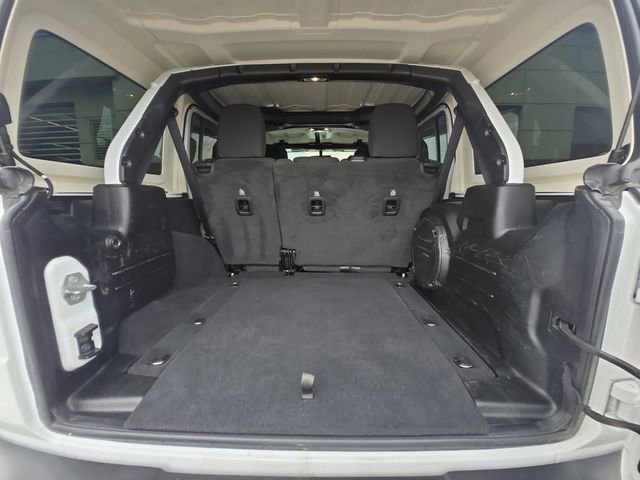 Used 2021 Jeep Wrangler Unlimited Rubicon image 16