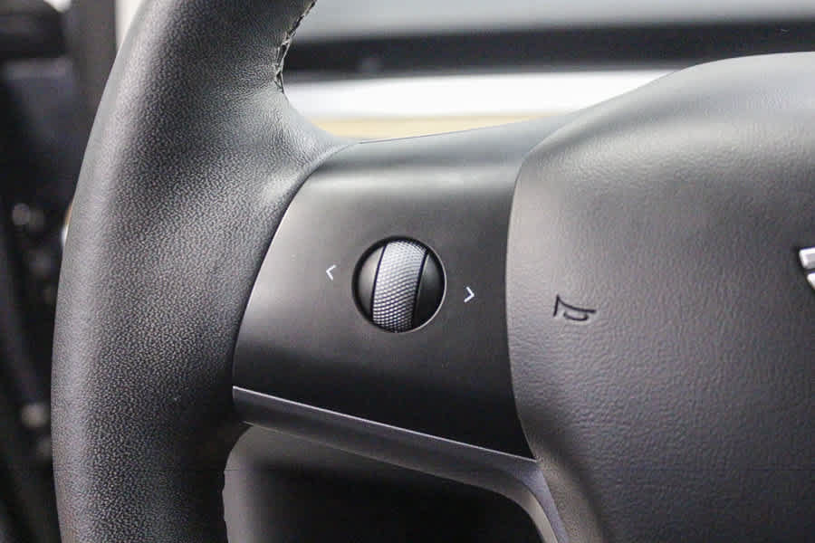 Used 2023 Tesla Model 3 Standard Range RWD image 24