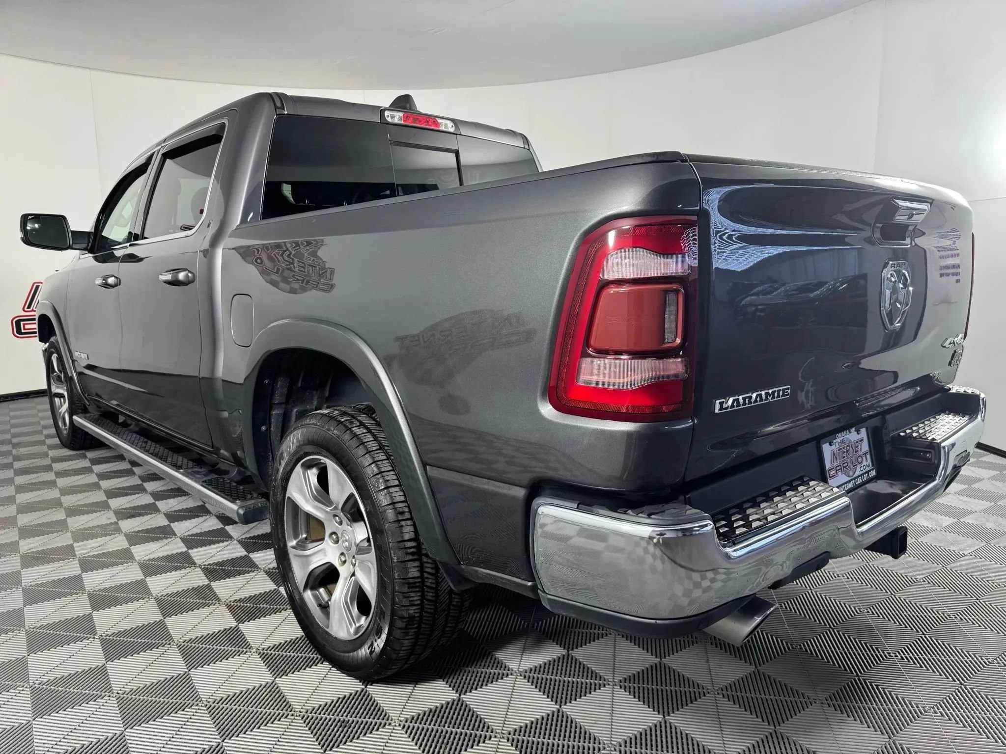 Used 2020 RAM 1500 Laramie image 26