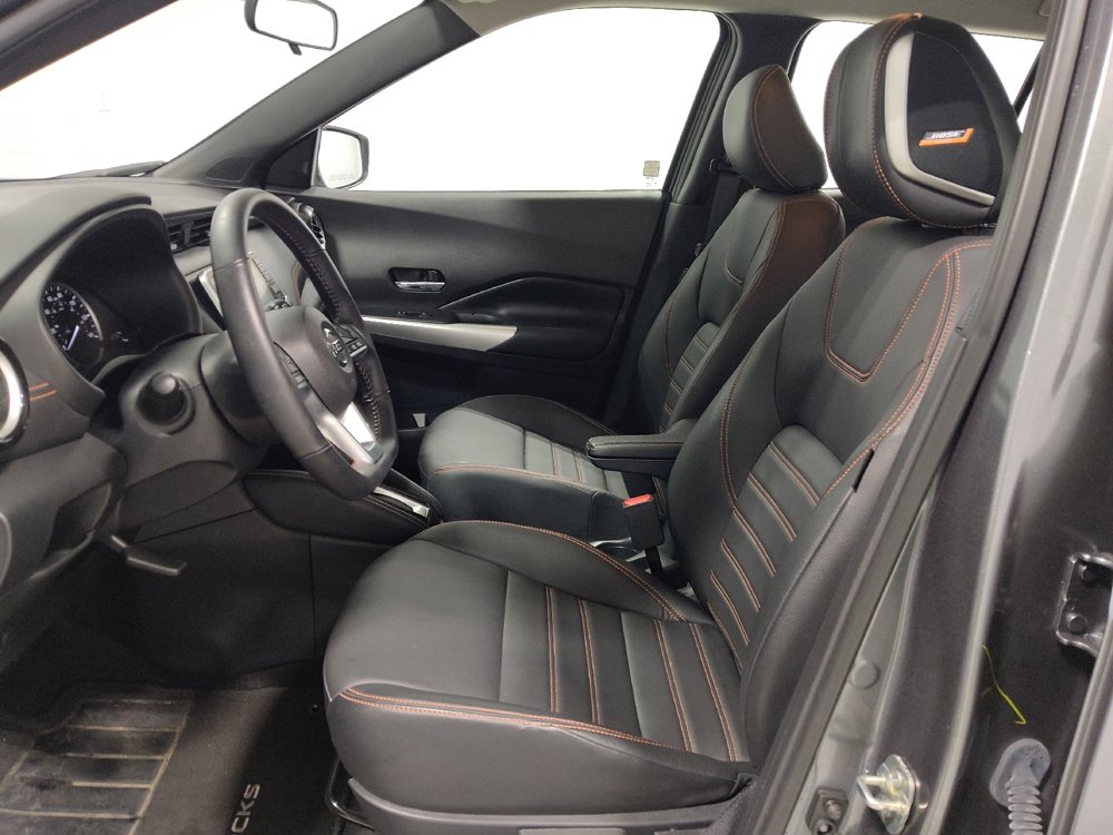 Used 2020 Nissan Kicks SR w/ SR Premium Package image 17