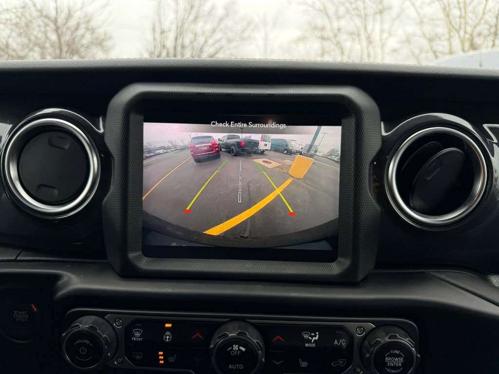 Used 2023 Jeep Wrangler Altitude image 21