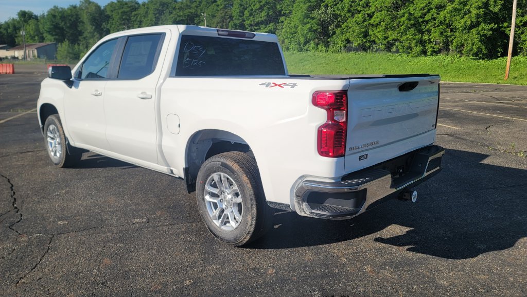 New 2026 Chevrolet Silverado 1500 LT AWD/4WD image 9