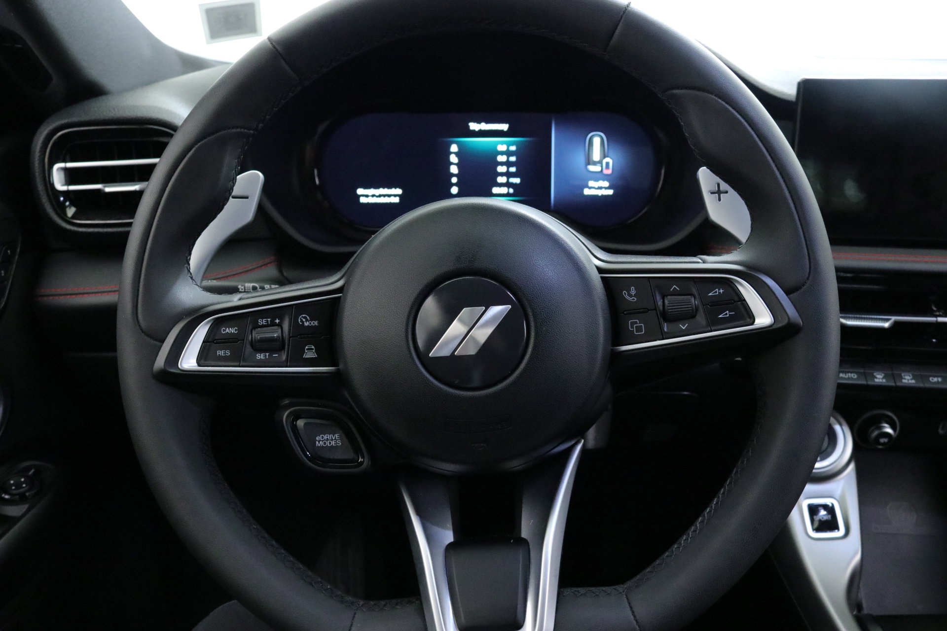 Used 2024 Dodge Hornet R/T Plus w/ R/T Blacktop Package image 12