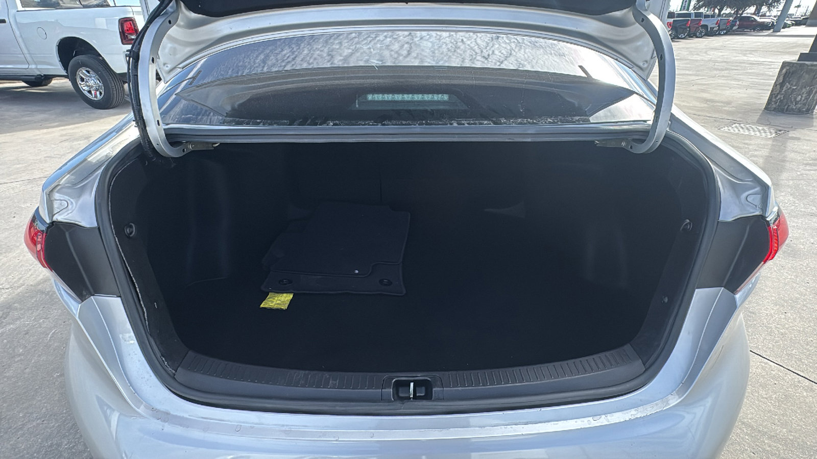 Used 2020 Toyota Corolla SE image 22