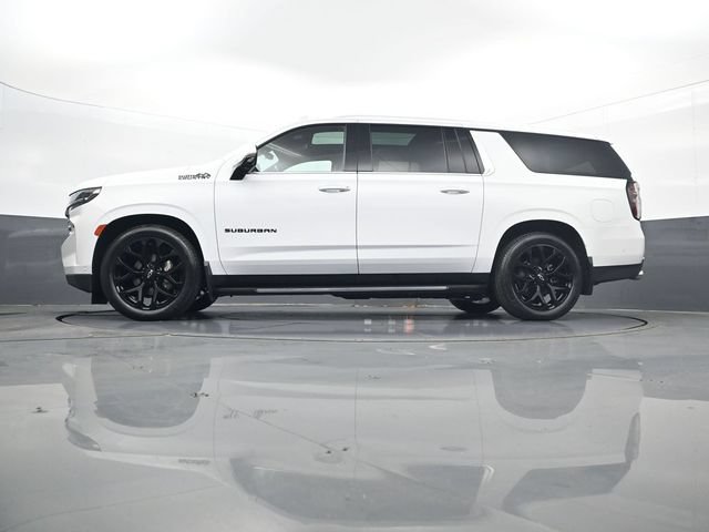 Used 2023 Chevrolet Suburban High Country w/ Advanced Technology Package AWD/4WD image 41