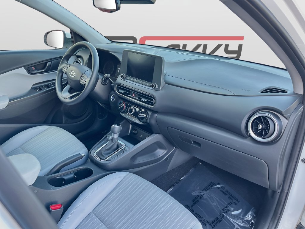 Used 2022 Hyundai Kona SEL AWD/4WD image 27