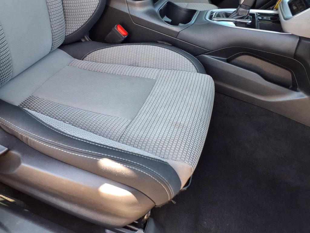 Used 2024 Subaru Outback Premium image 19