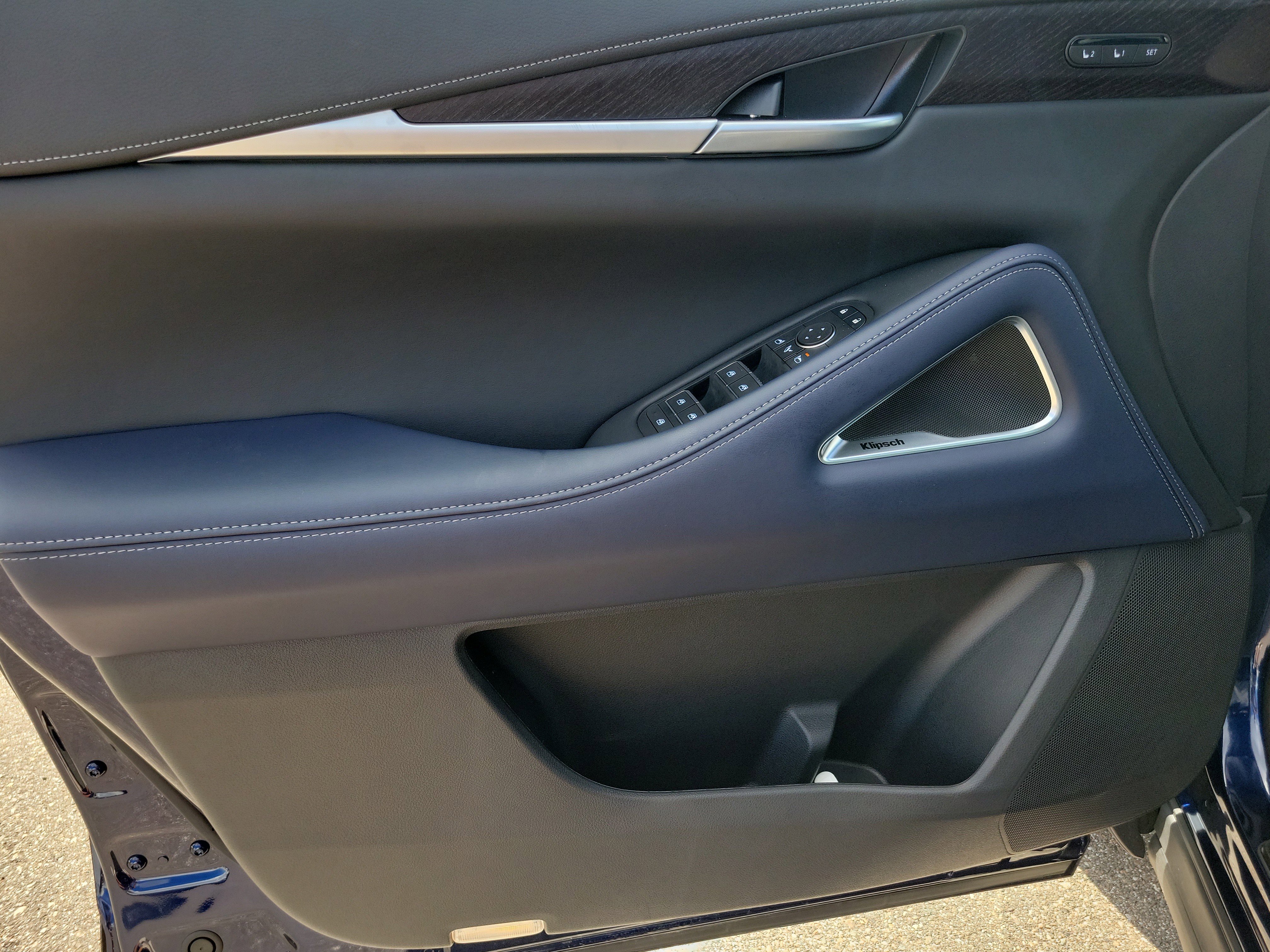 New 2026 INFINITI QX60 Sport w/ Dark Cargo Package image 20