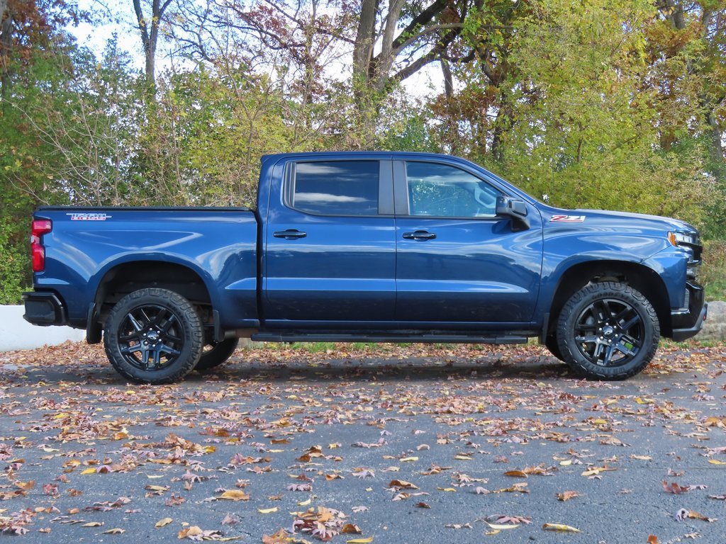 Used 2021 Chevrolet Silverado 1500 LT Trail Boss w/ Bed Protection Package image 2
