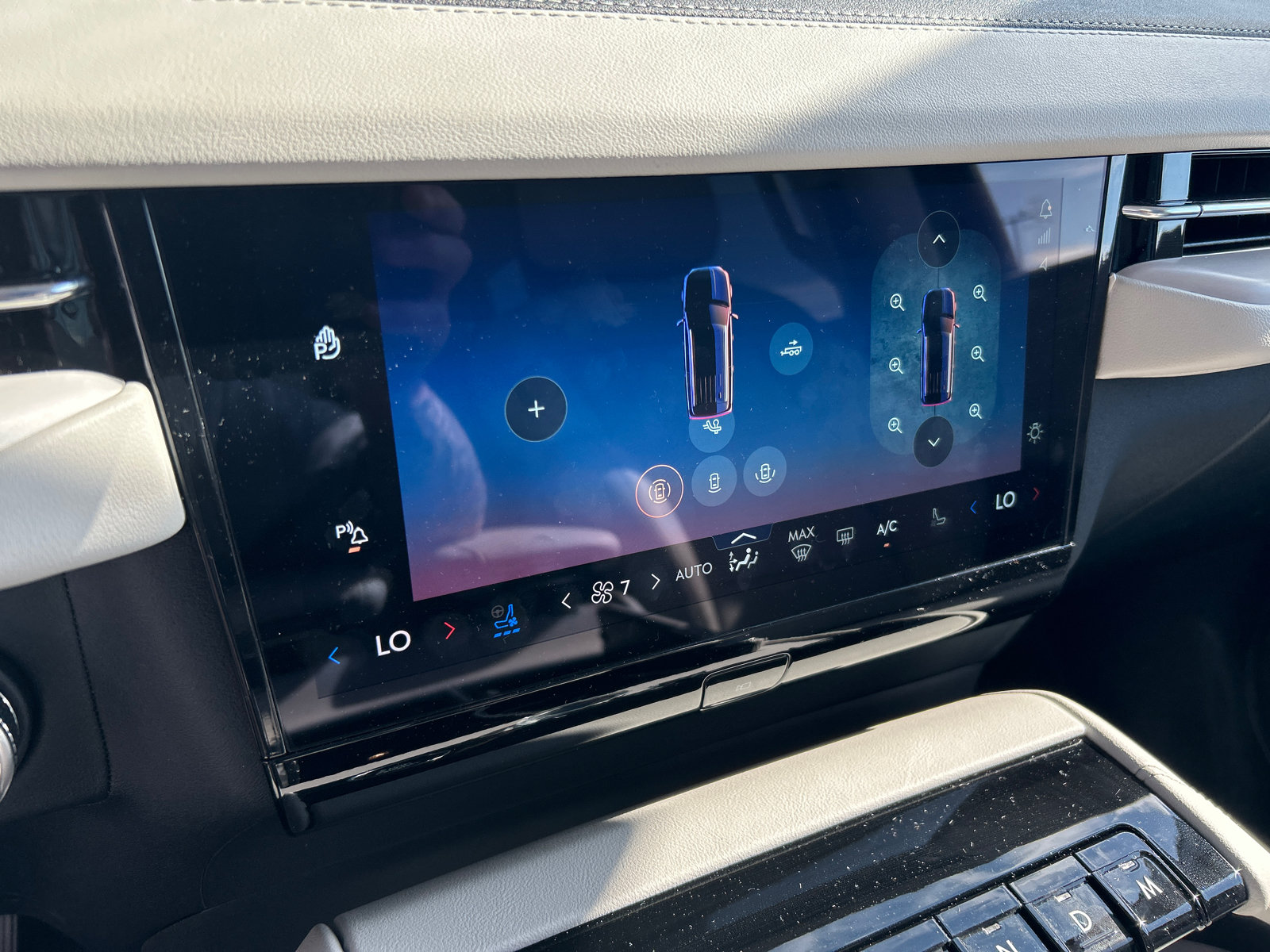 New 2026 Lincoln Navigator Reserve AWD/4WD image 23