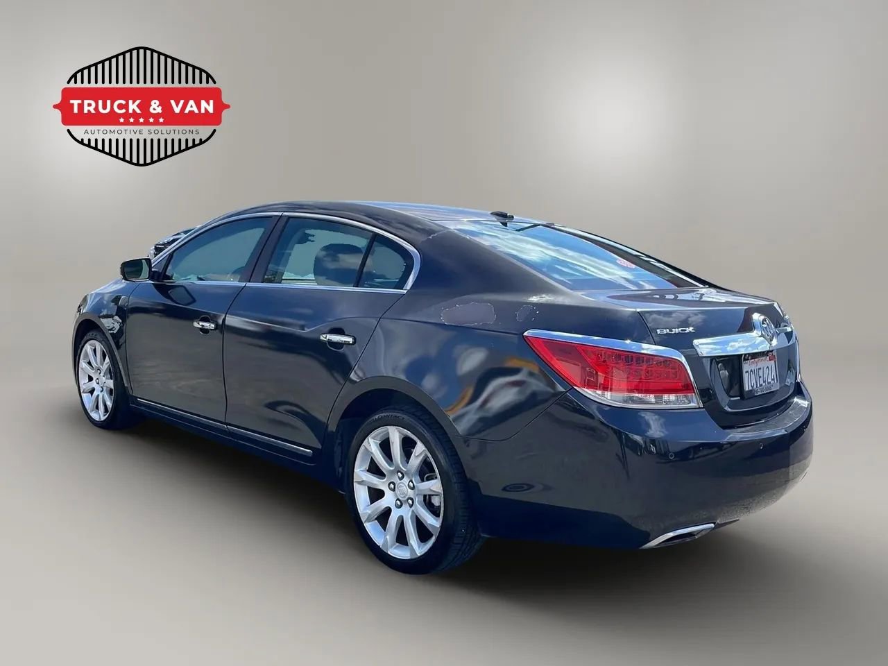 Used 2013 Buick LaCrosse Touring FWD image 4
