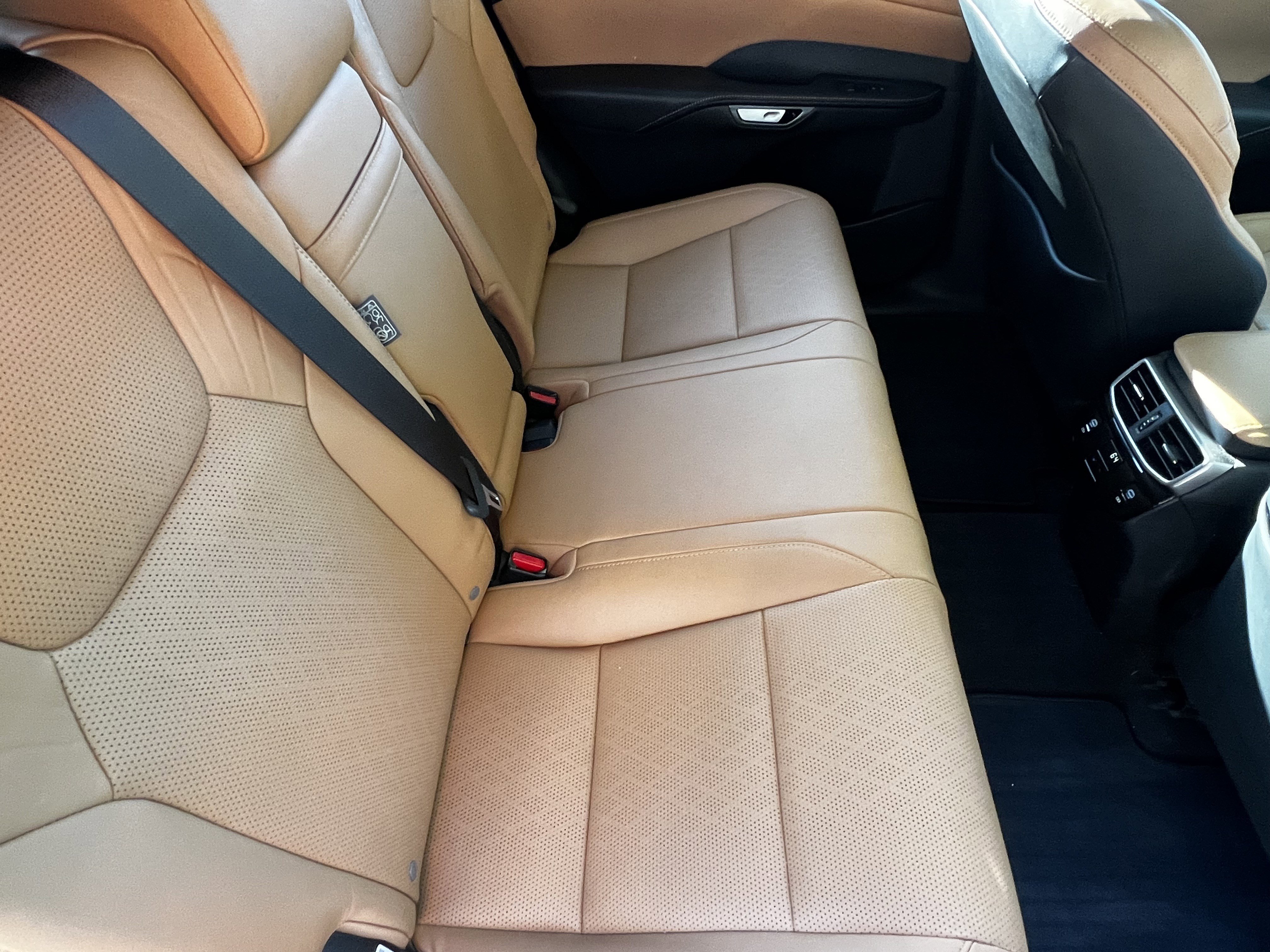 Certified 2024 Lexus RX 350 Premium Plus w/ Convenience Package FWD image 39