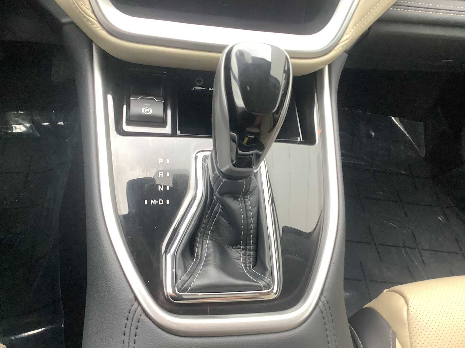 Used 2025 Subaru Outback Limited image 18