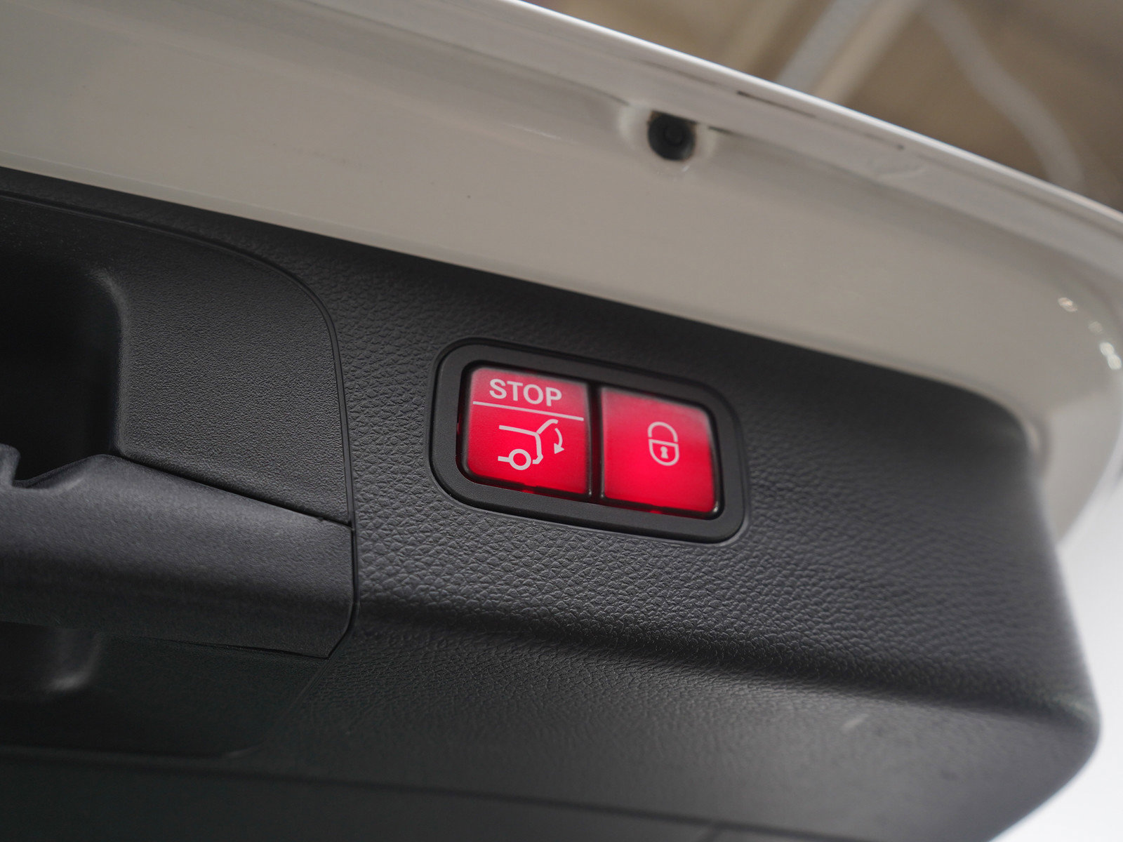 Used 2022 Mercedes-Benz GLC 43 AMG 4MATIC image 18