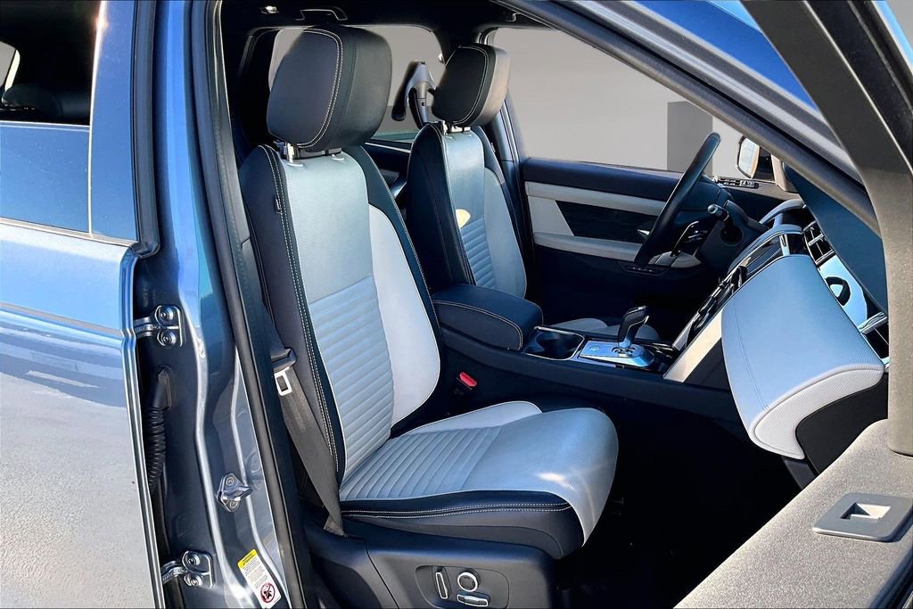 Certified 2022 Land Rover Discovery Sport S R-Dynamic image 27