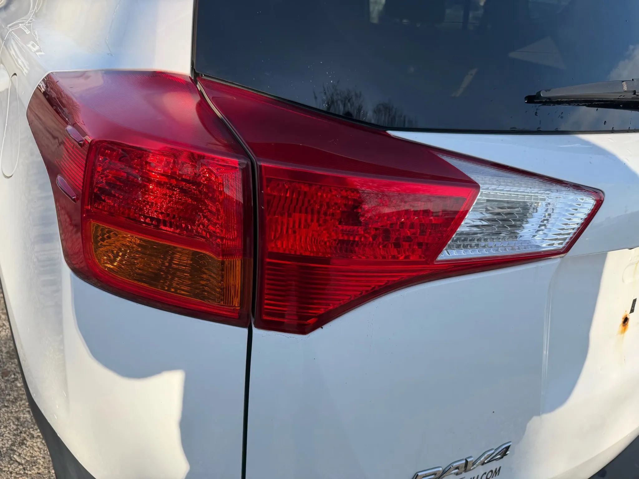 Used 2015 Toyota RAV4 XLE image 17