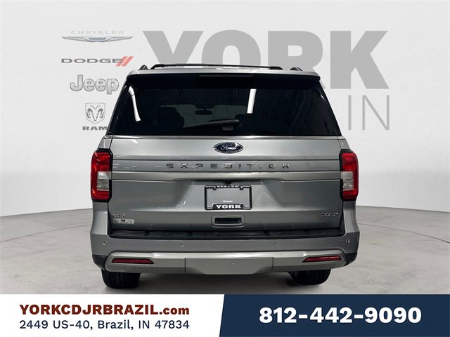 Used 2024 Ford Expedition Max XLT image 4