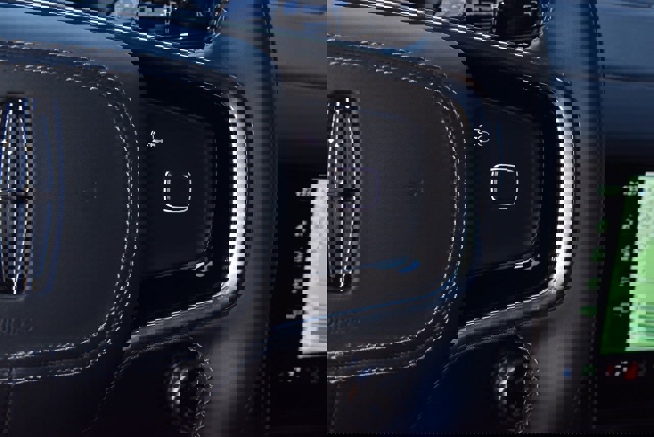 New 2025 Lincoln Navigator Reserve w/ Jet Appearance Package image 32