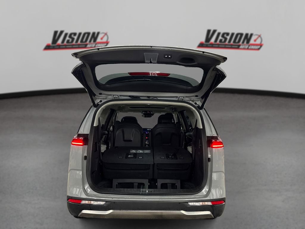 Certified 2024 Kia Carnival SX Prestige image 11