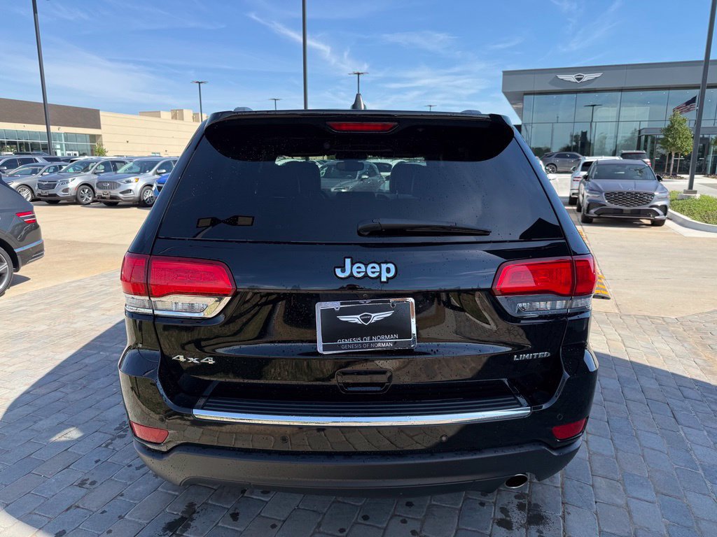 Used 2019 Jeep Grand Cherokee Limited AWD/4WD image 4