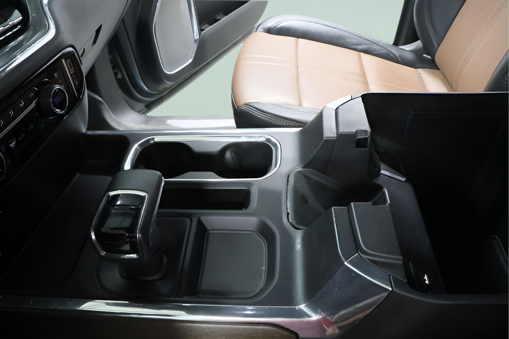 Used 2024 Chevrolet Silverado 1500 High Country w/ High Country Premium Package AWD/4WD image 20