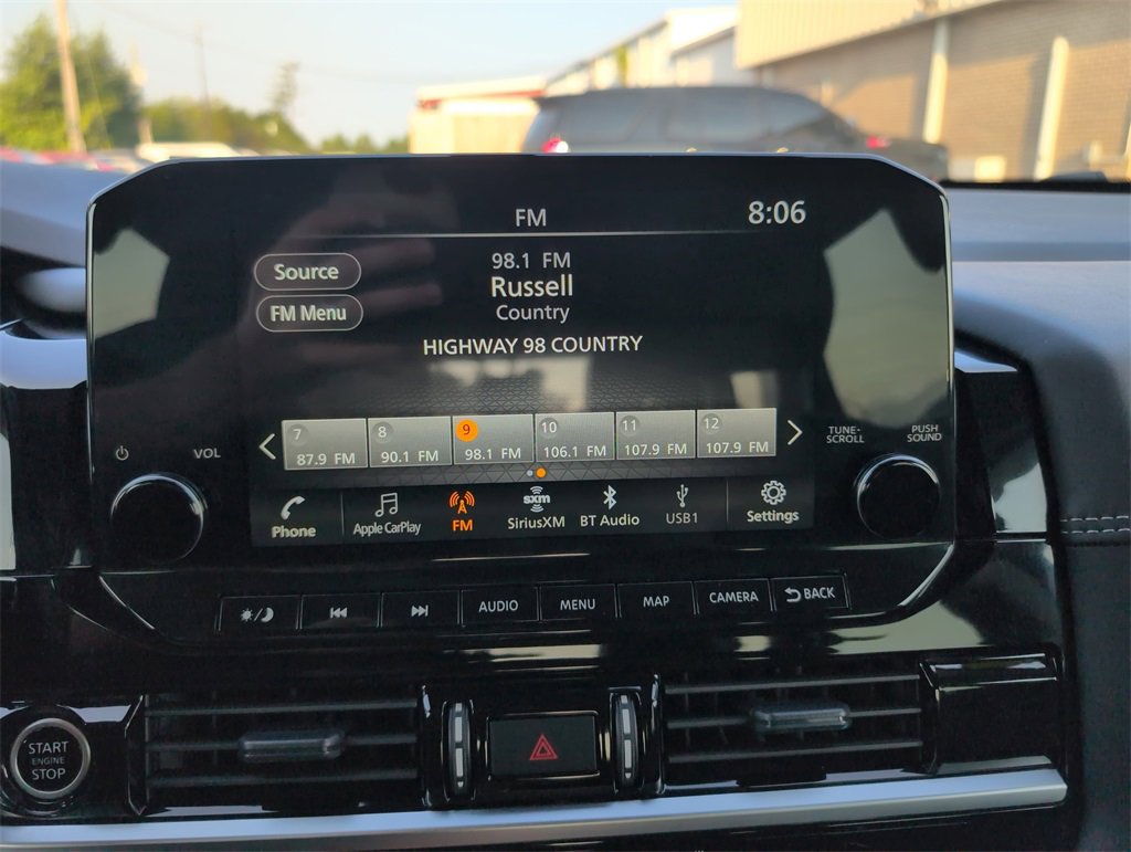 Used 2024 Nissan Pathfinder Platinum image 22